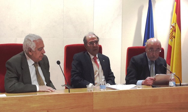 Discursos y Fotos, Ceremonia de ingreso – Asociación Española de Médicos Escritores y Artistas