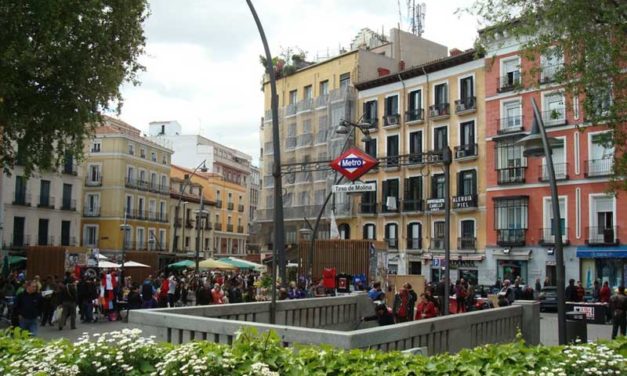 Anda Madrid – 26 Abril 2017 – DESDE LA CALLE DE TOLEDO A LA PLAZA DE LAS CORTES (POR TIRSO DE MOLINA Y ANTÓN MARTÍN)