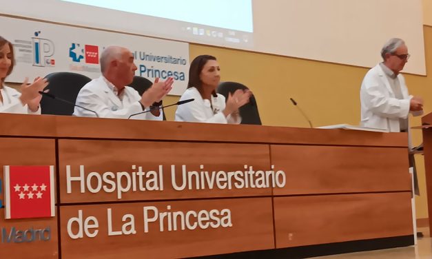 AHUPA en el acto de despedida de los MIR 2024